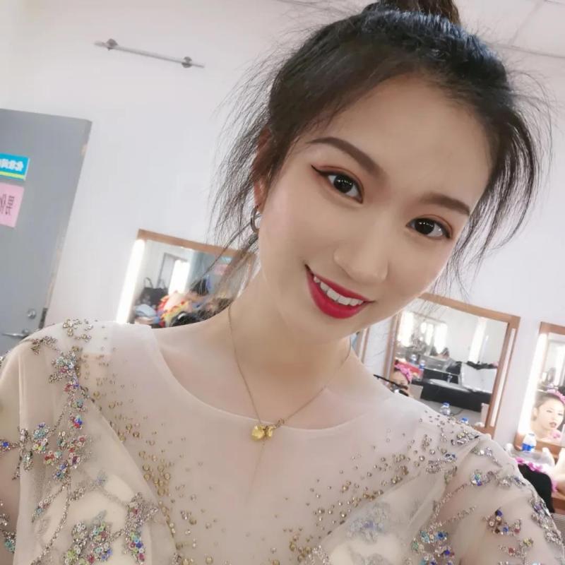 唐山电视台著名主持人,主任播音员—侯冬颖二,任课教师与教学目标